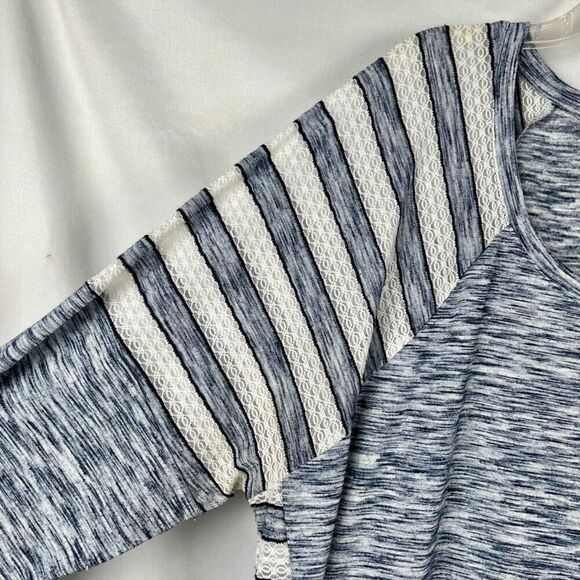 Cato Est. 1946 Striped Shark Tooth 3/4 Sleeve Top Large - Picture 2 of 11